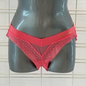 Victoria's Secret Allover Lace Bikini Panty Size Small Pink NWT